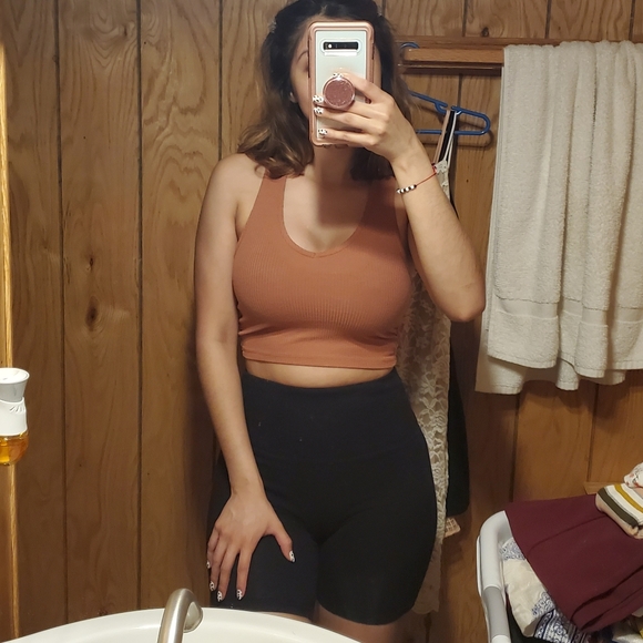 Aeropostale Tops - Aeropostale crop top